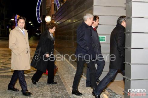 A chegada de José Sócrates ao Casino da Figueira da Foz, com Ana Jorge, João Portugal e André Figueiredo ( foto Casino da Figueira da Foz)